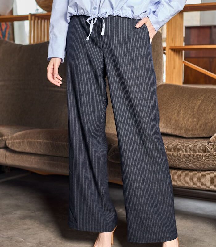 Black Colour Moore box pant navy stripe